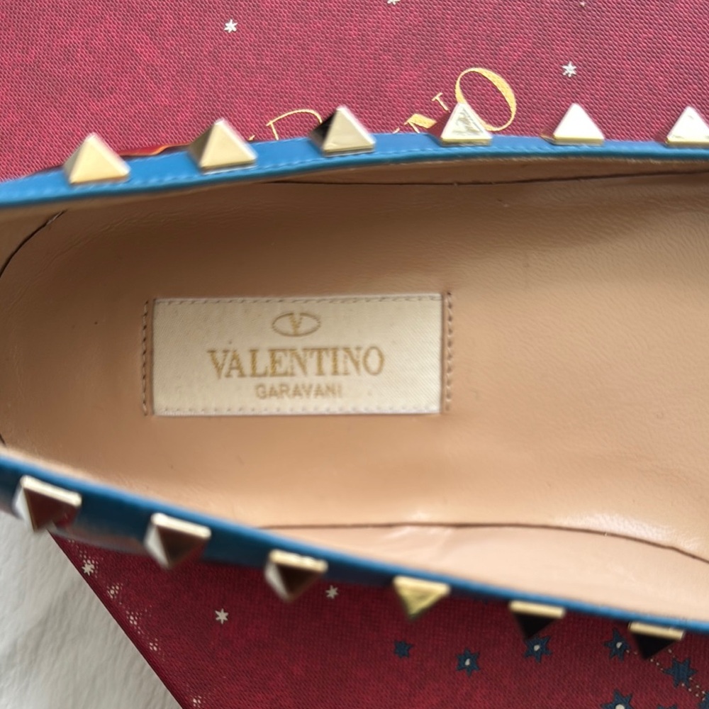 Valentino Red and Blue Flats with Geometric Design (BRAND NEW) - Picture 4 of 5